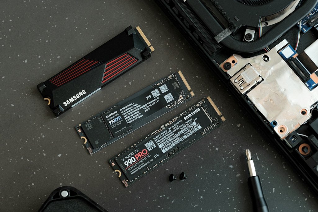 Какой объем SSD выбрать в 2026 году: 500 ГБ, 1 ТБ или 2 ТБ Какой объем SSD выбрать в 2026 году: 500 ГБ, 1 ТБ или 2 ТБ