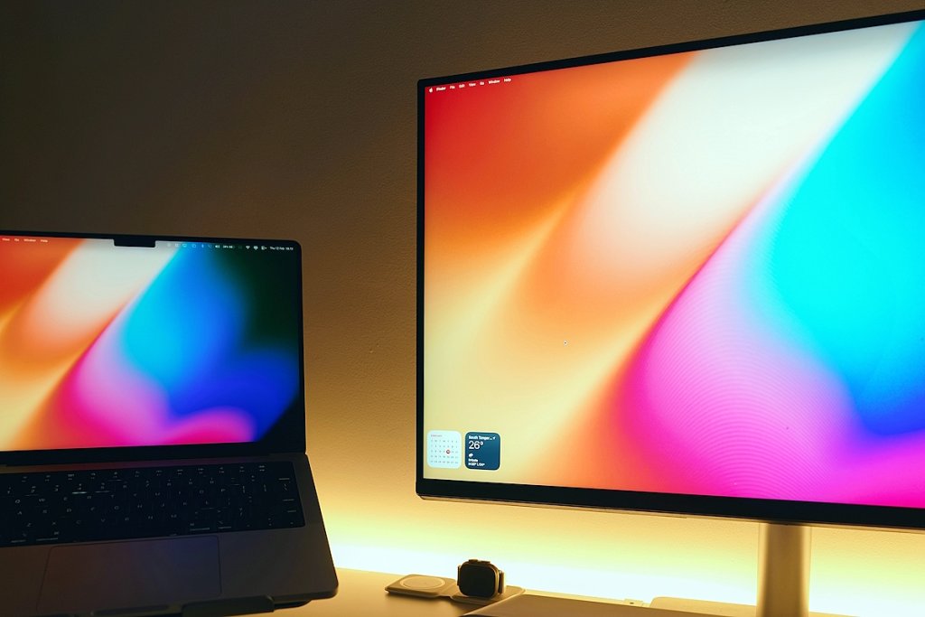 Как выбрать внешний монитор для MacBook в 2026 г: USB-C, мини-LED и HDR Как выбрать внешний монитор для MacBook в 2026 г: USB-C, мини-LED и HDR