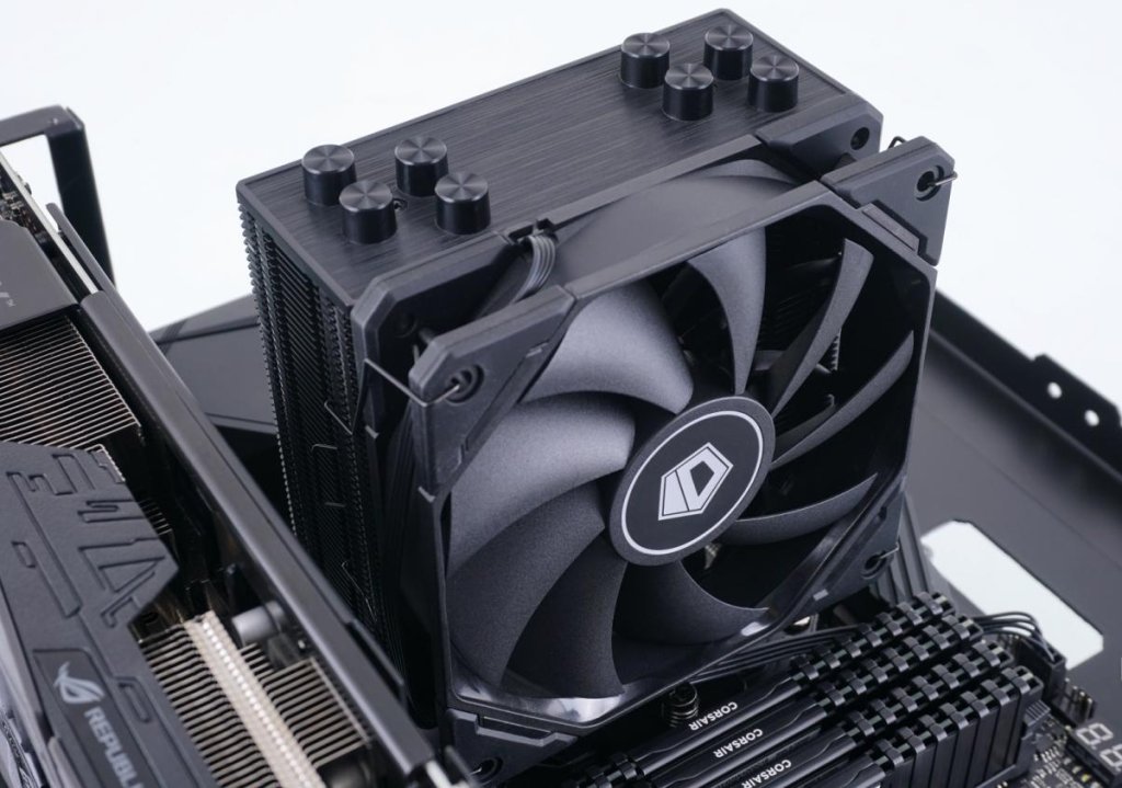 ID-Cooling SE-224-XTS MINI BLACK ID-Cooling SE-224-XTS MINI BLACK