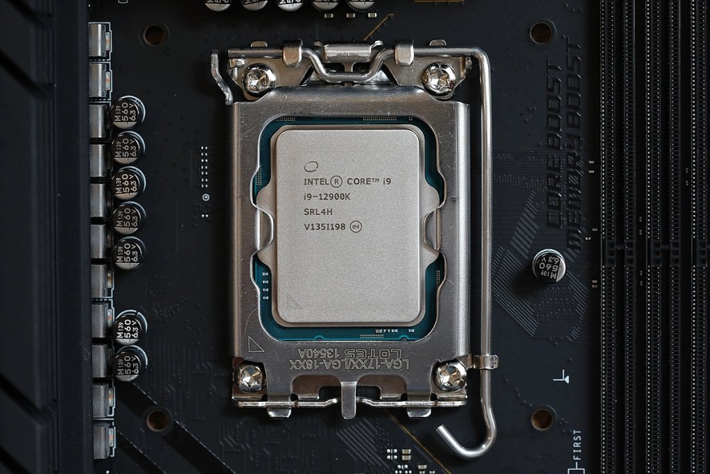 Поколения процессоров Intel: от Core 2 Duo до Core 14-го поколения
