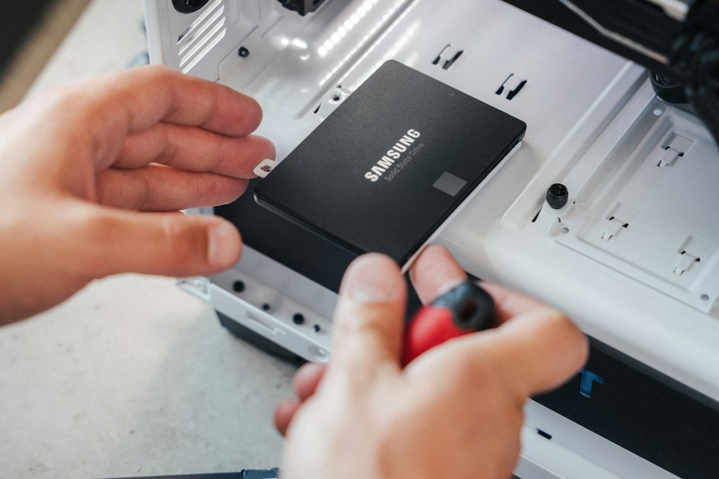 Какой объем SSD выбрать в 2026 году: 500 ГБ, 1 ТБ или 2 ТБ Какой объем SSD выбрать в 2026 году: 500 ГБ, 1 ТБ или 2 ТБ