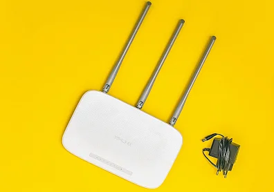 Wi-Fi 7 или Mesh-система Wi-Fi 6 — что выбрать для здания с бетонными стенами