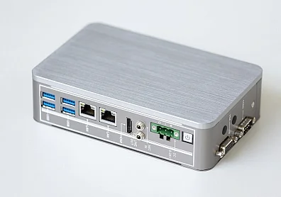 Как организовать рабочее место с двумя мониторами: KVM-переключатель, кронштейн и dok-станция?>